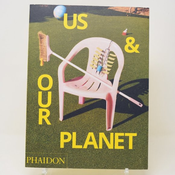 Us Our Planet Phaidon Ikea Book This Is How We Live Paperback Minimal Home Decor - Picture 1 of 16